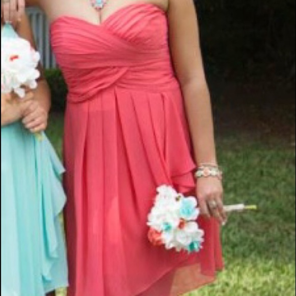 David’s Bridal strapless dress (Coral) - Picture 4 of 4
